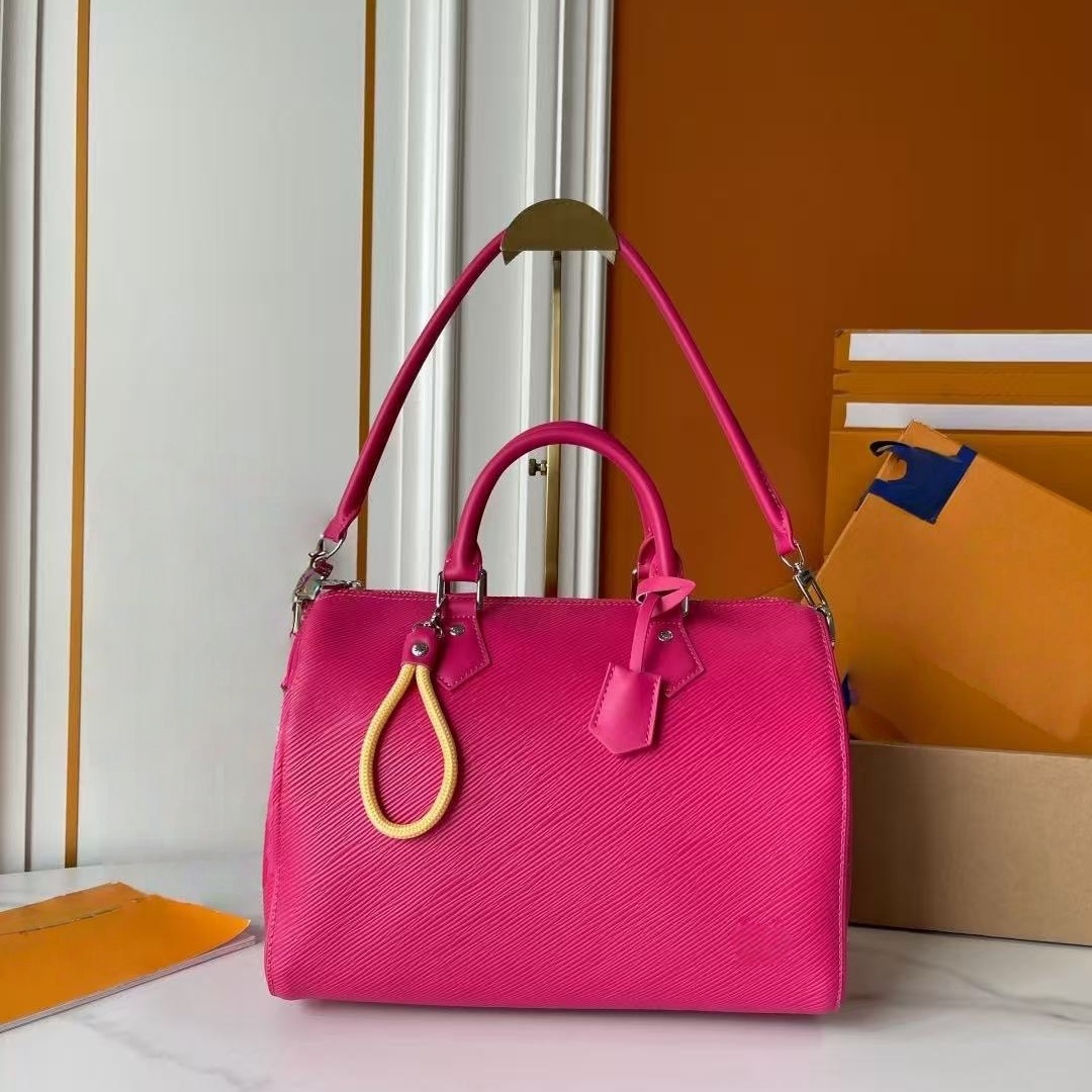 Designer Shoulder Bag Fashion Luxury Handbag Genuine Leather High Quality Women's Bag Large Capacity Commuter Bag