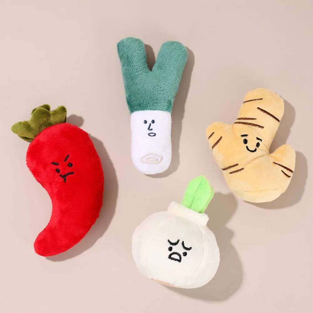 Creative Funny Plant Plush Doll Keychain Vegetable Scallion Cute Bag Pendant Schoolbag Accessories Gifts Car Key Ring 26Y0626
