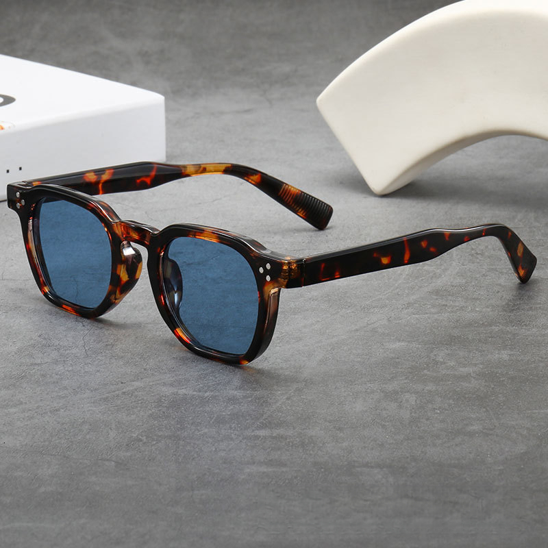 2026 Designer's New Retro Thick Oval Casual Small Frame Luxurious And High-end Women's Sunglasses With Sun Protection And UV Protection For - view 5