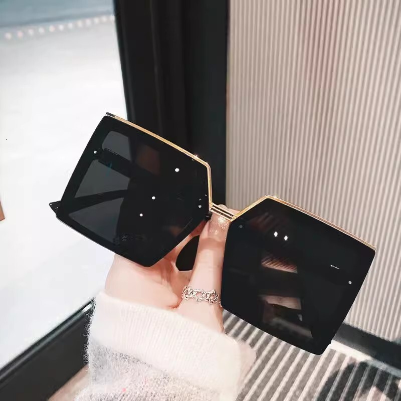 Square Sunglasses For Women 2024 New Model, Slimming Effect Large Faces, Frame Sunglasses, UV Protection, Street Style, Unique Frameless Glasses - view 7