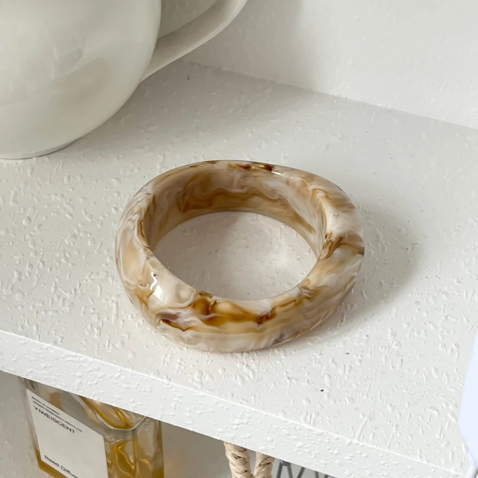 DIEZI Simple Punk Acrylic Resin Wide Bangles Hip Hop Brown Beige Irregular Geometric Bangles Bracelets For Women Men Jewelry 260625 - view 6