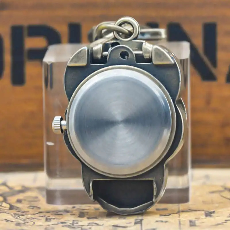 Retro Bronze Steampunk Skull Quartz Pocket Watch Necklace Pendant Clock Chain Men And Women Chain Halloween Gift 260626 - view 4