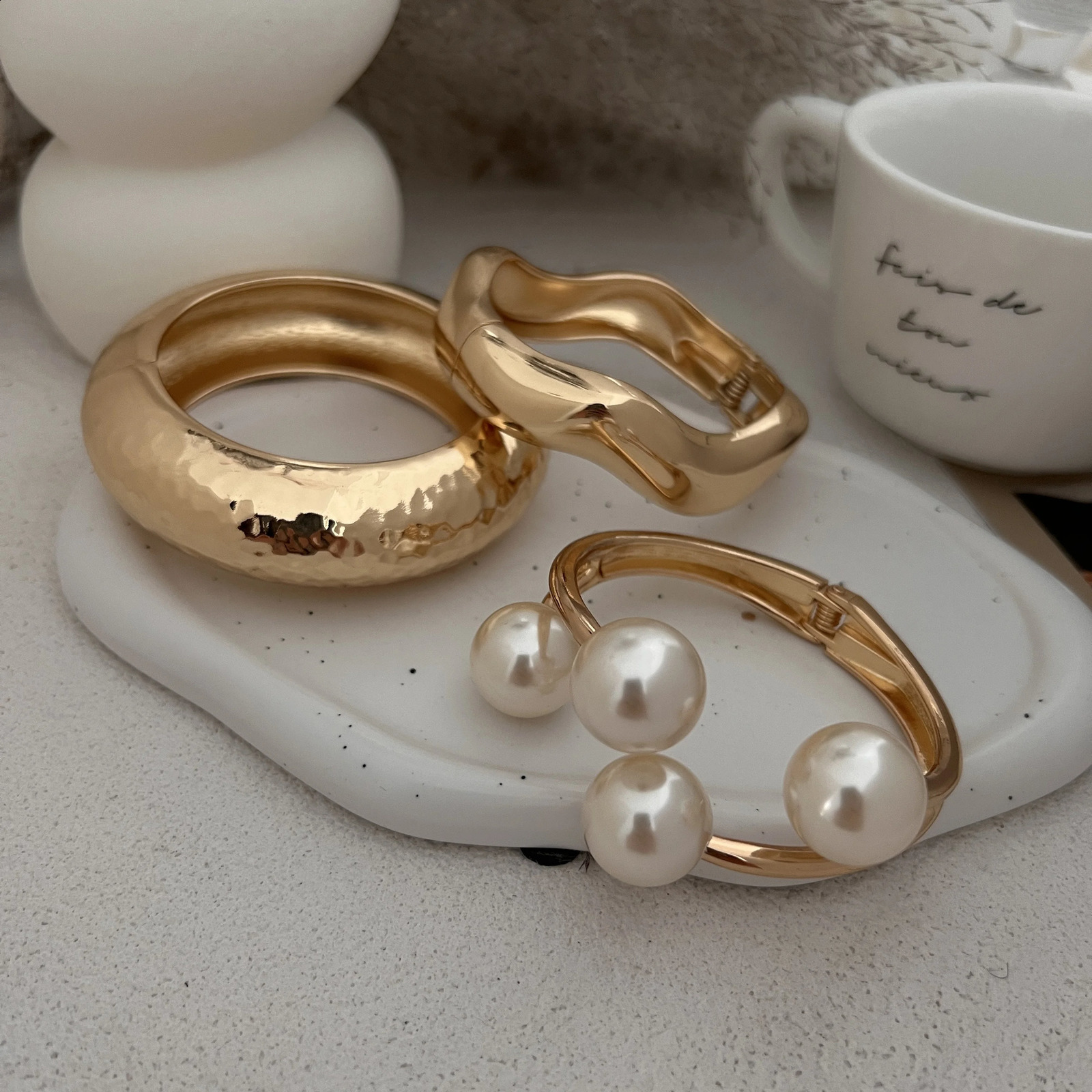 3 Styles Creative Big Pearl Cuff Bracelet Trendy Punk Heavy Metal Chunky Spring Bangle for Women Men Steampunk Fashion260624 - view 7
