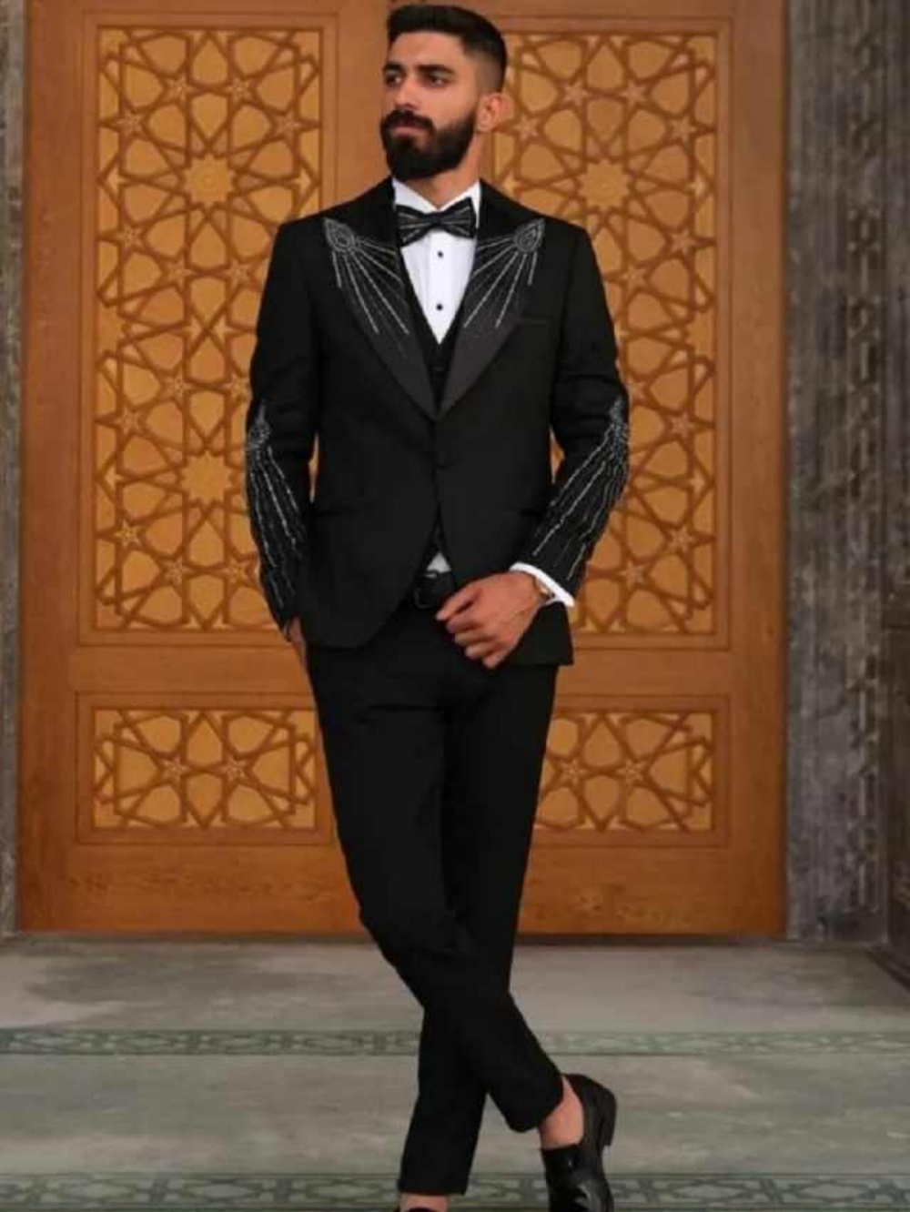 Formal Wedding Tuxedos Beaded Peaked Lapel One Button Men Suit Design Jacket Pants Groom Evening Prom Blazers Customized - view 3