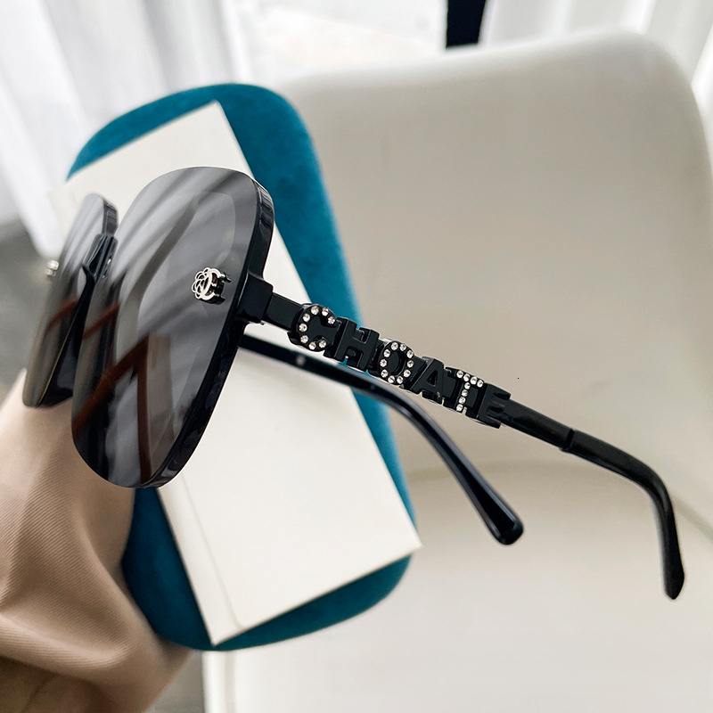 Designer's New High-end Imitation Chain Terms Niche Light Luxury Small Fragrance Retro Sunglasses Female Internet Celebrity Fashionable Sunshade  - view 8