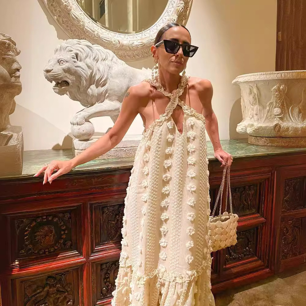 Fashionable Halter Neck Three-Dimensional Floral Floor-Length Cake Dress