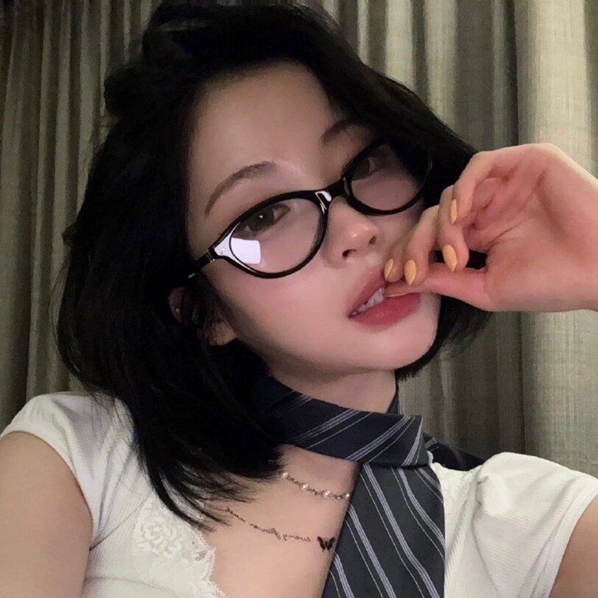 Korean-Style Cat-Eye Oval Nerd Black For Women, Trendy Tortoiseshell Retro Old Money Style Tr90 Frame Polarized Glasses Small Frame Glasses Retro Fash - view 3