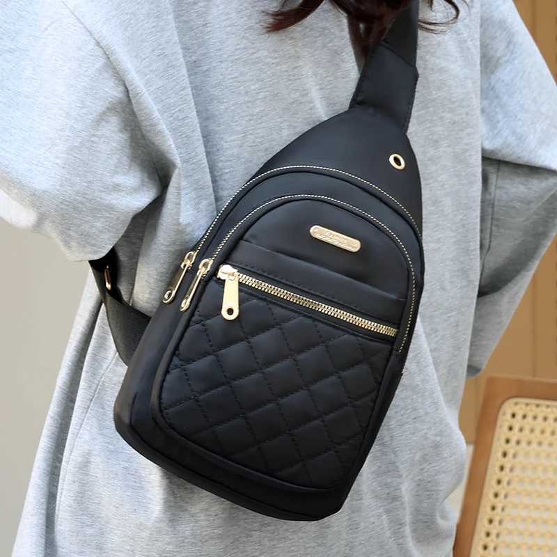 Quilted Shoulder Bag Fashionable Casual Chest Bag Womens Shoulder Bag Daily Commuting Bag Cycling Chest Bag Sports Chest Bag M260626 - view 3
