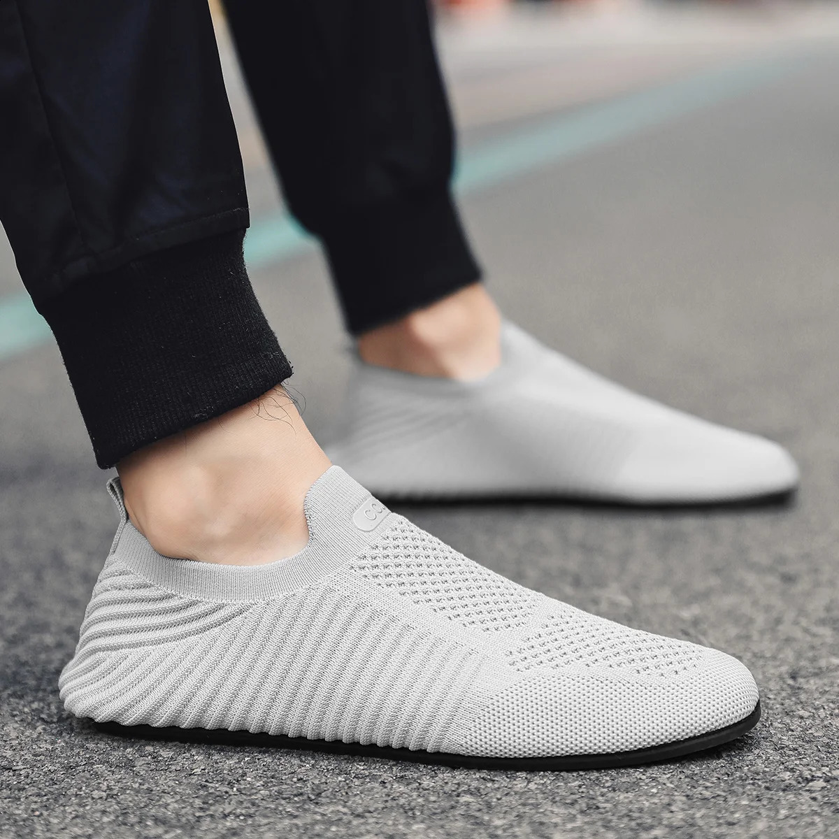 Spring and Summer Mens Loafers OnePiece Lazy Sneakers for Comfort Convenience 260626 - view 4