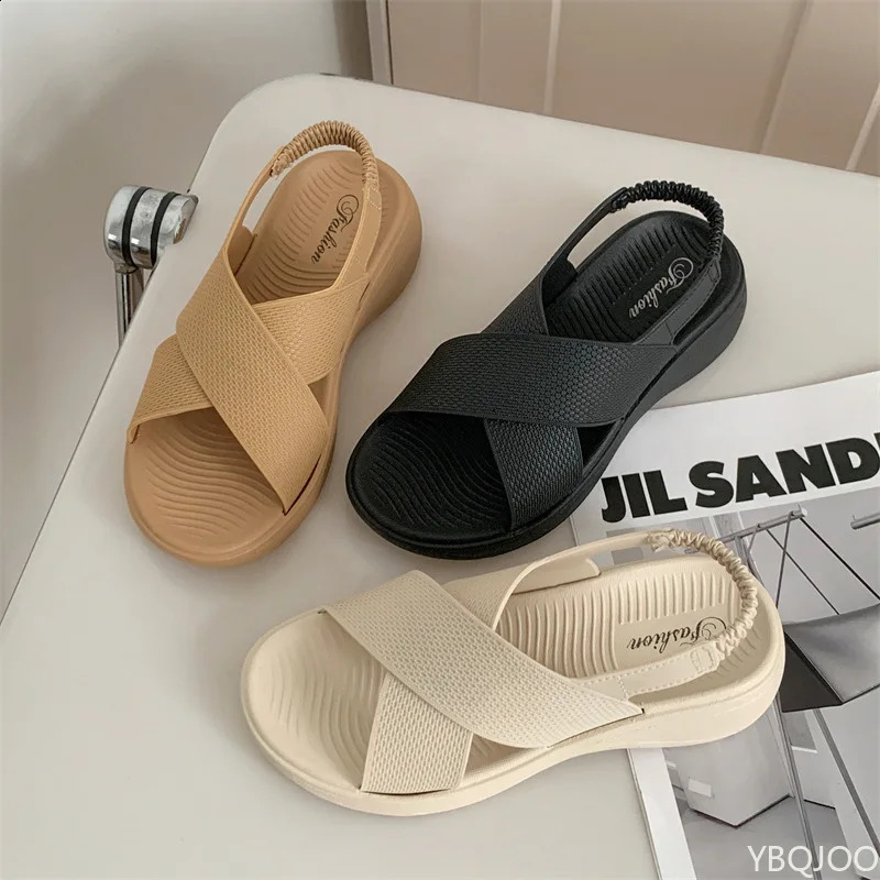 Womens Thick Soled Sandals Summer Fashionable Soft Beach Slippers Breathable Non Slip Fashion for Women 260626