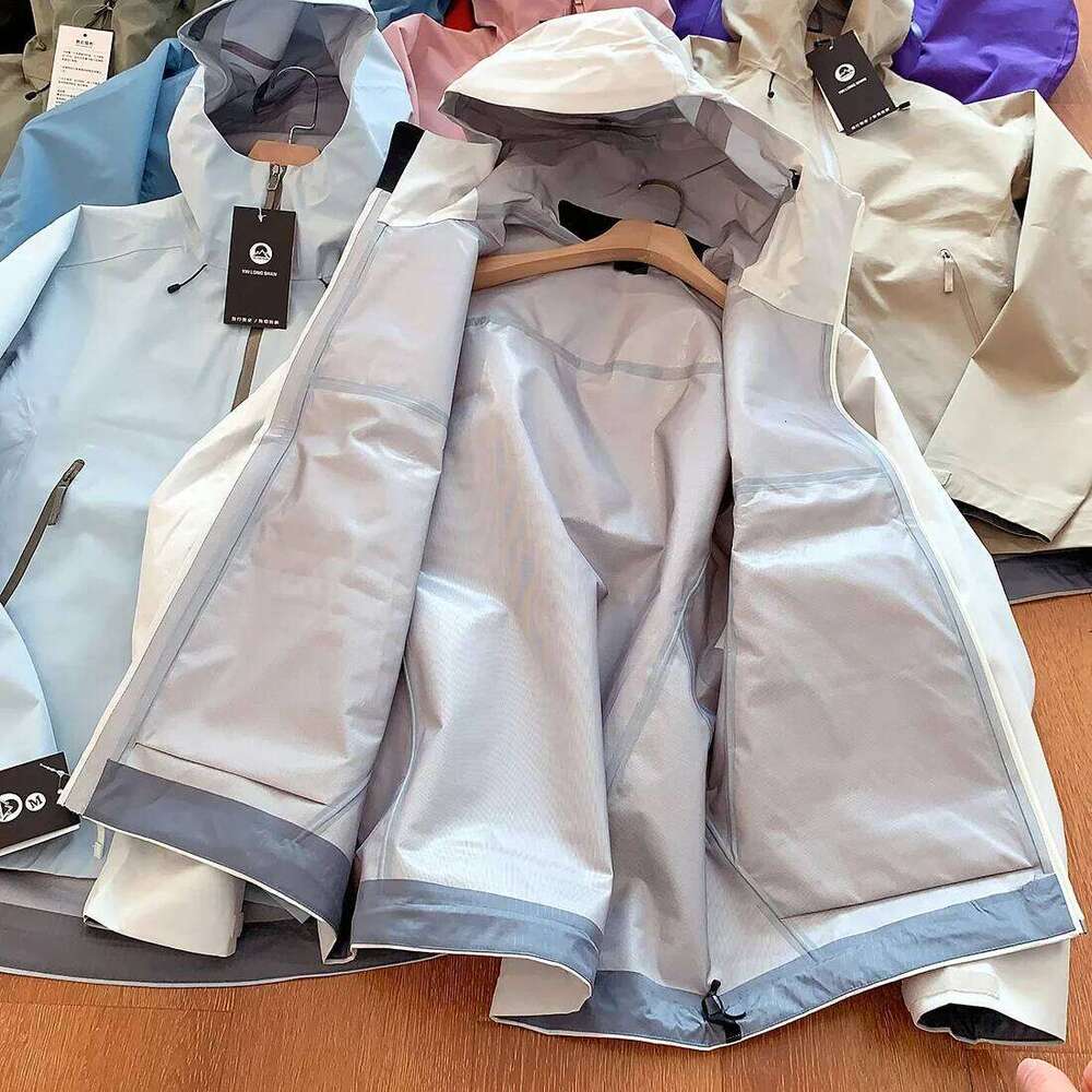 Outdoor Fashion Horseback Riding Mountain Climbing Fishing Leisure Travel Waterproof and Windproof Camping Men's Down Jacket W260626 - view 3