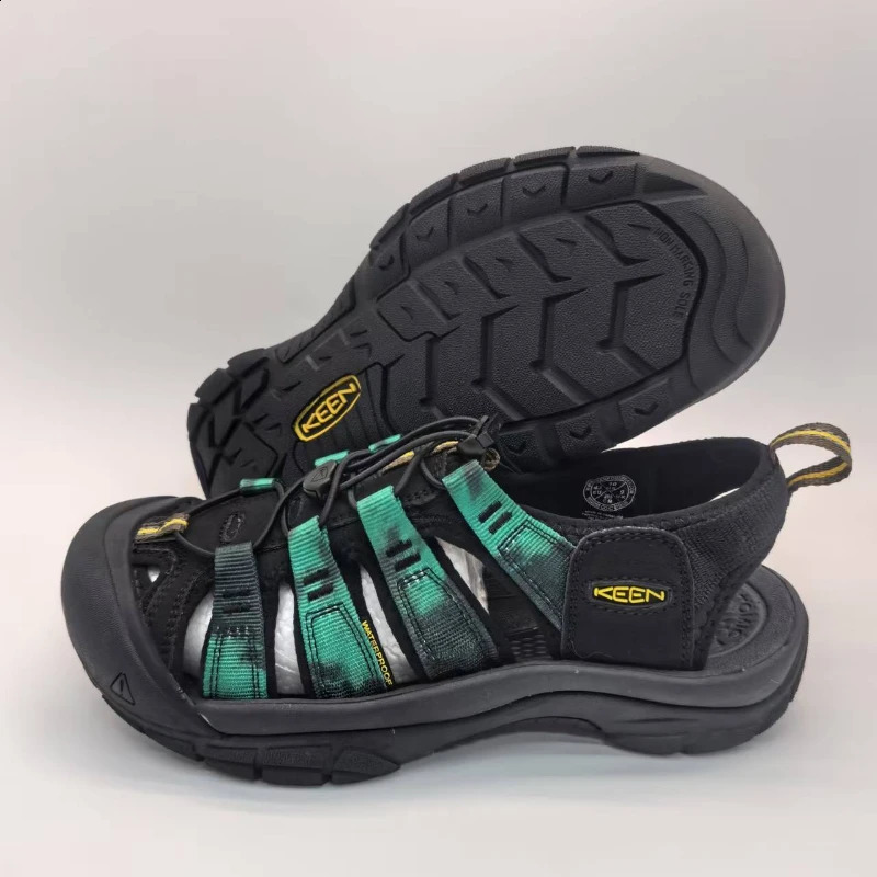High Quality Men Women Outdoor Travel Off-road Sandals Comfort Soft Breathable Non Slip Beach Shoes Classic Retro Unisex Sneaker 260622 - view 4