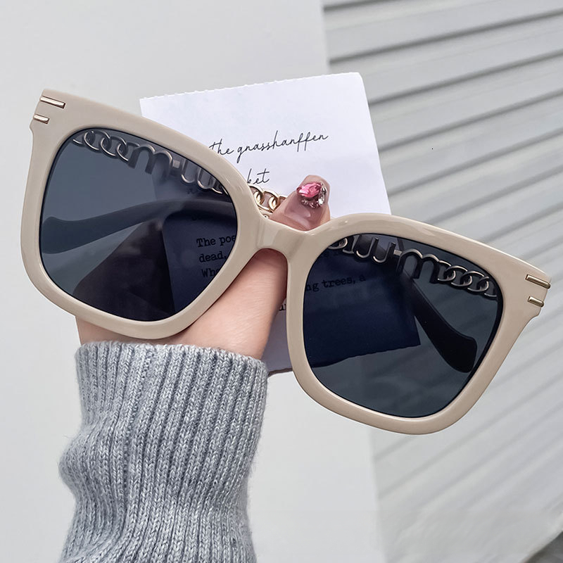 2026 New Square Large Frame Metal Chain Daily Leisure Versatile Luxury Premium Sunglasses Cross Border Internet Celebrity Personalized Trendy Sunglass - view 6