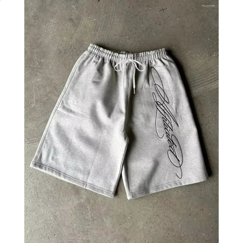 2026 Mens Shorts Streetwear American Retro Mens Hip Hop Graffiti Letter Baggy Sports Jogging Summer Casual Shorts 260623 - view 4