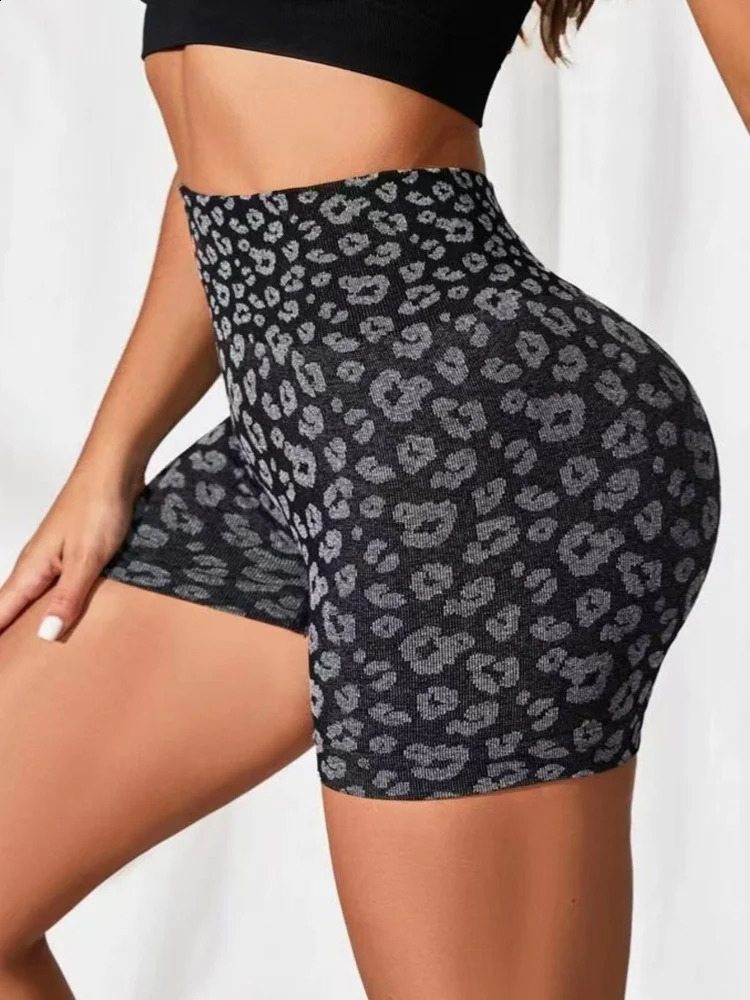 High waist peach hip quick-drying tight-fitting wearing European and American leopard yoga pants summer shorts 260626 - view 4