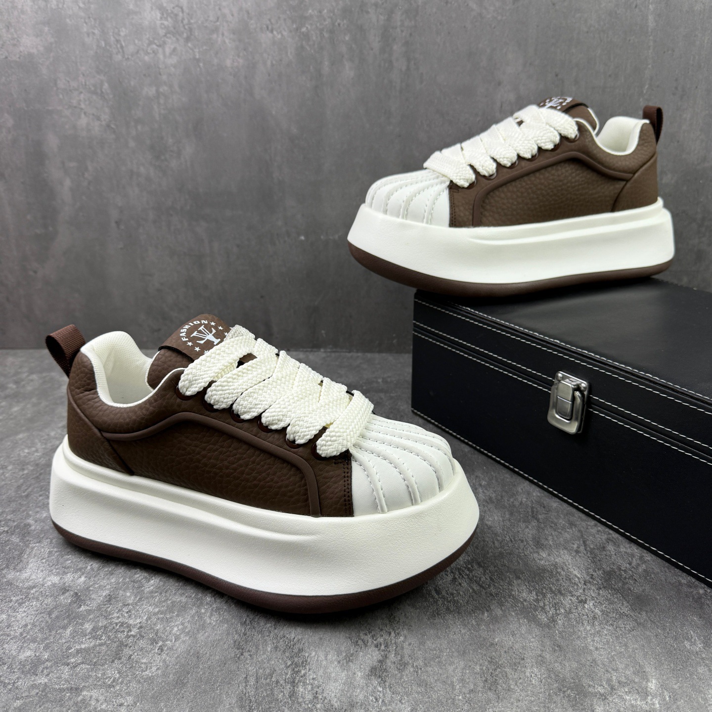 Thick-soled men's autumn new model, shell toe leather sports casual sneakers, low-top white shoes - view 4