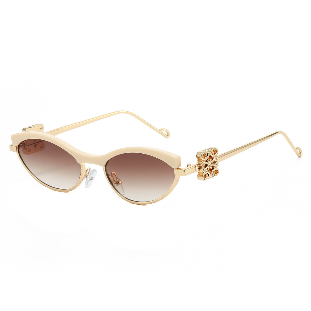 New Stylish High-Fashion Cat-Eye Small-Frame Sunglasses A Unique Vintage Look, Metal Frame With Diamond Accents - view 6