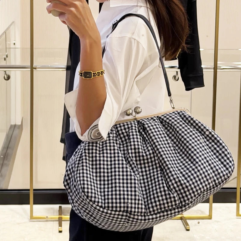 Large Capacity Kisslock Metal Frame Clip Puffer Bags For Women Handbag Purse 2026 In Plaid Underarm Shoulder 260626 - view 7