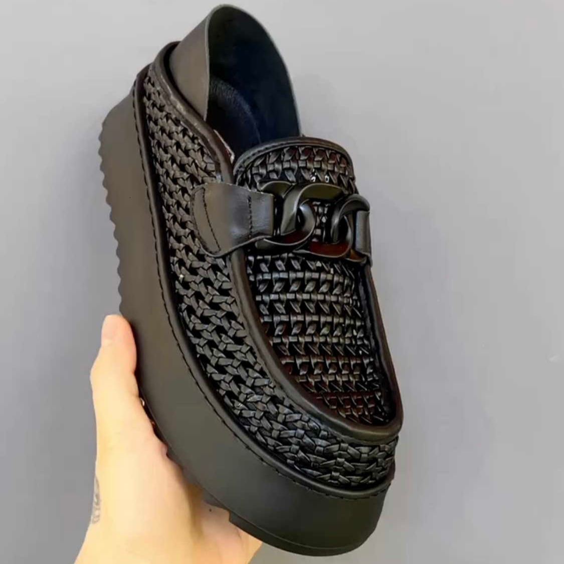 Men Hollow Woven Platform Loafers Metal Chain Slip On Mules Thick Sole Height Boost Breathable Summer Casual Shoes