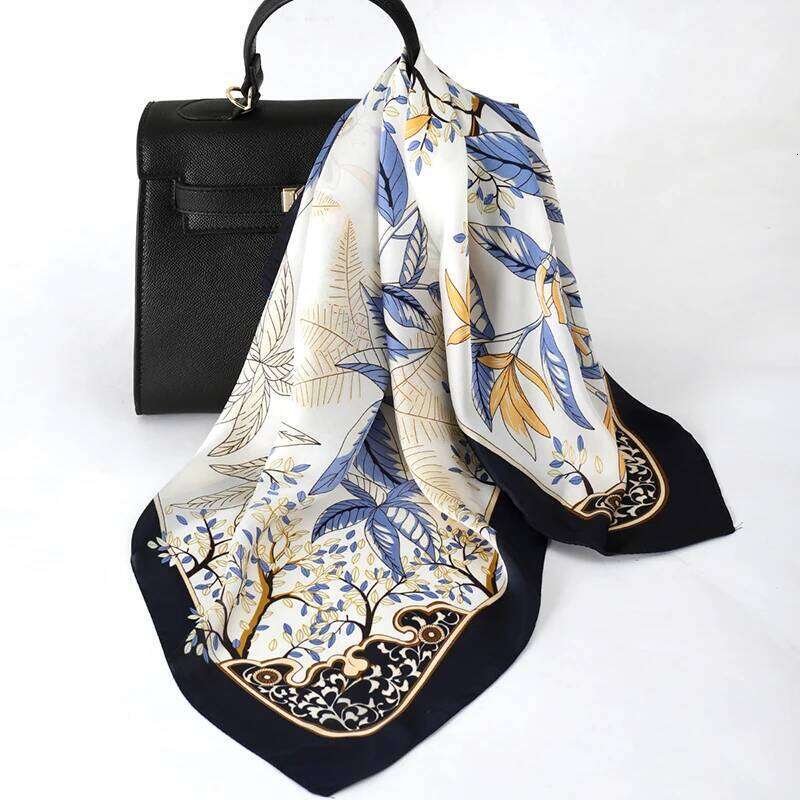 27.5-Inch Printed Square Silk Scarf Women High-End Fashion Versatile Shawl Beach Parties Casual Outings Bandana 26Y06226 - view 4