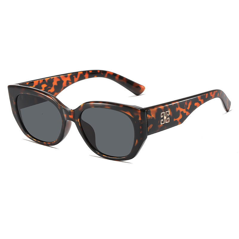Women's Designer's New Internet Famous Luxury And High-end Sunglasses Women's Large Frame Retro Cat Eyes Women's Cat Eyes Fashiona - view 5