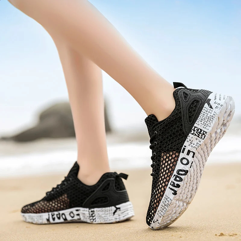 Hight Quality Summer Mens Beach Shoes Outdoor Sandals Air Mesh Sneaker Fashion Women Foam Sport Aqua Footwear Water Light Weight 260626 - view 1