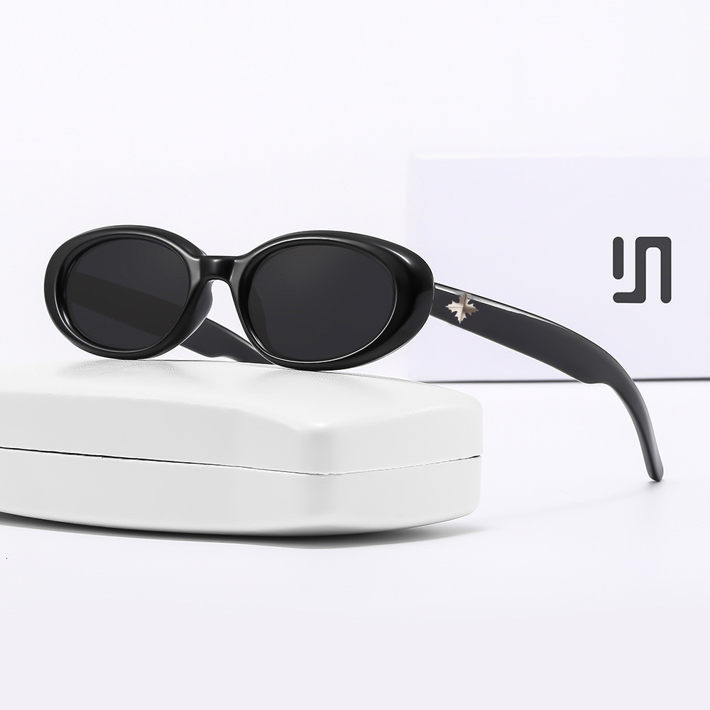 Classic Retro Round Fashion Rivet Small Frame Unisex Trendy Versatile Sunglasses wholesale - view 6