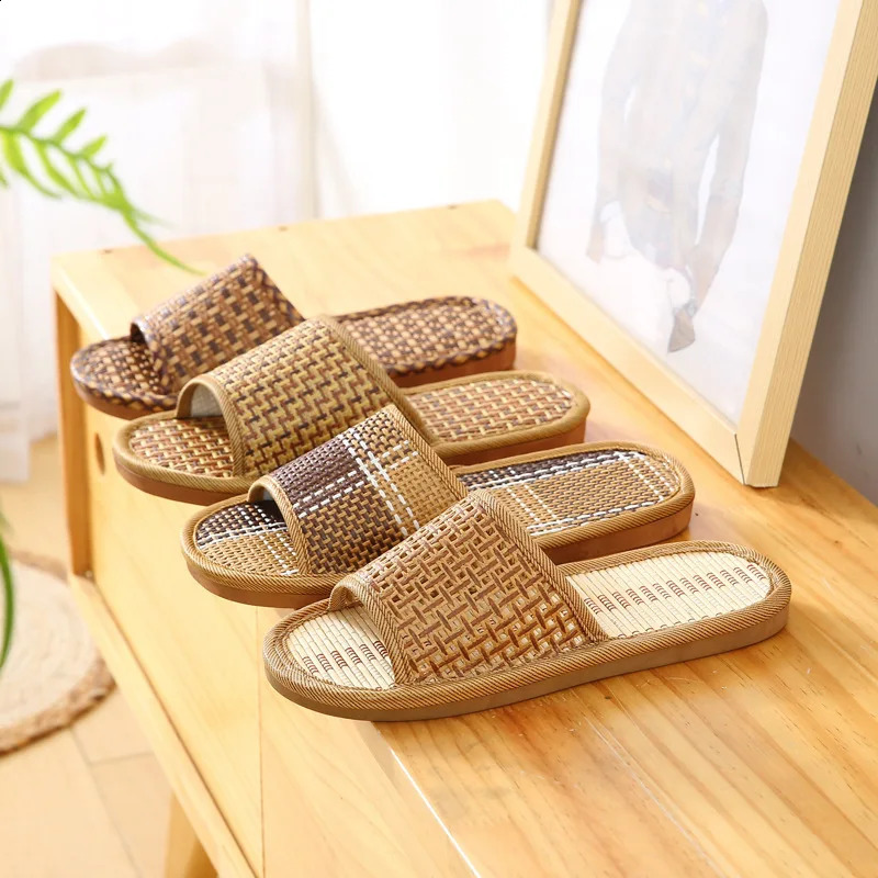 Bamboo Rattan Summer Slippers for Women/Men - Breathable Couple Sandals Soft Sole Anti-Slip Indoor Slides for Home/Beach 260624 - view 1