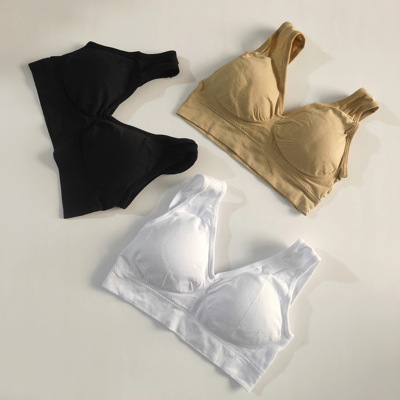 3pcsSet Seamless Push up Yoga Running Bra Wireless Fitness Sports plus Size S5XL Women Removable Pad Underwear 260626 - view 4