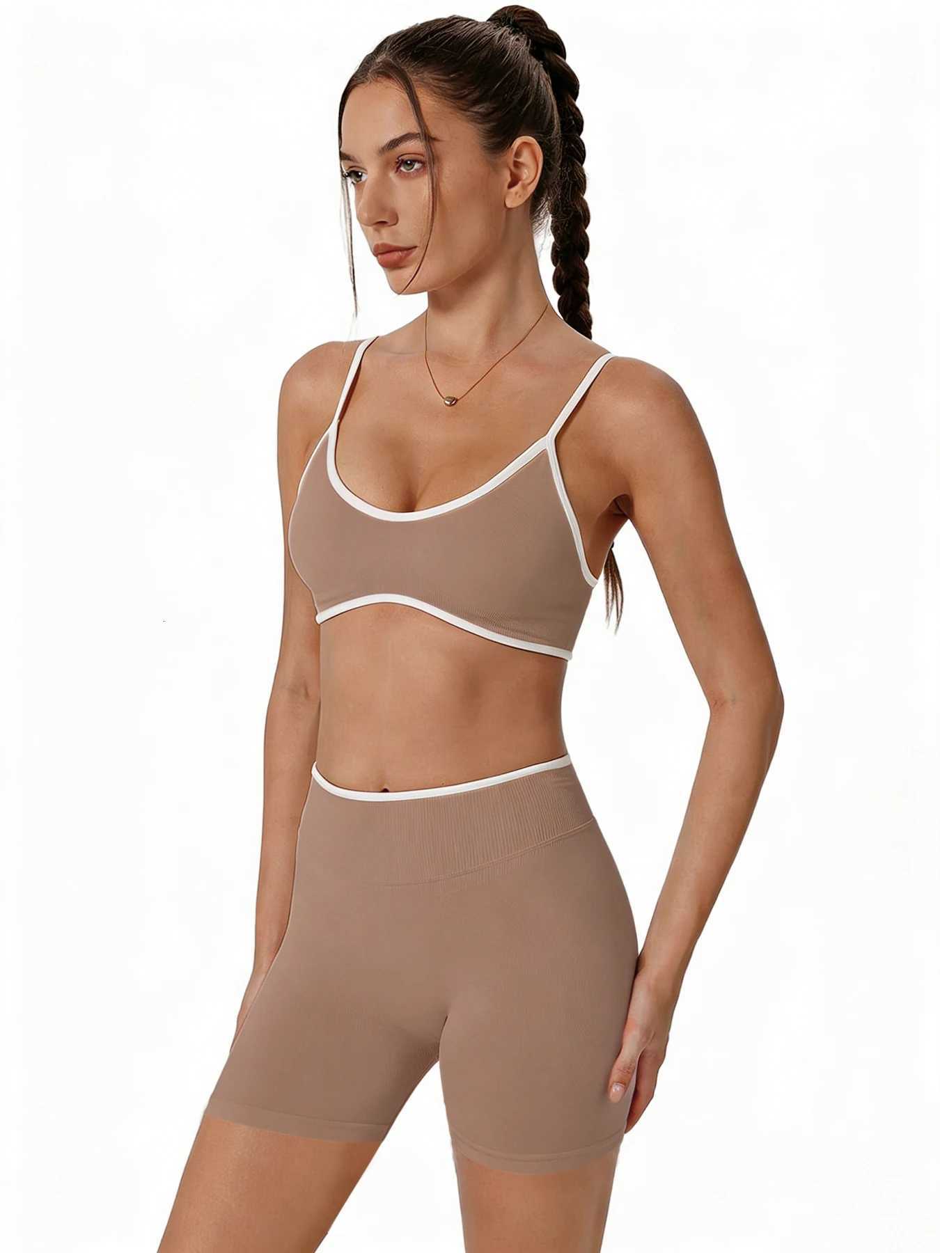 Set 2 Piece Women Workout Contrast Trim Yoga Sports Bra Biker Shorts Activewear M260626 - view 6