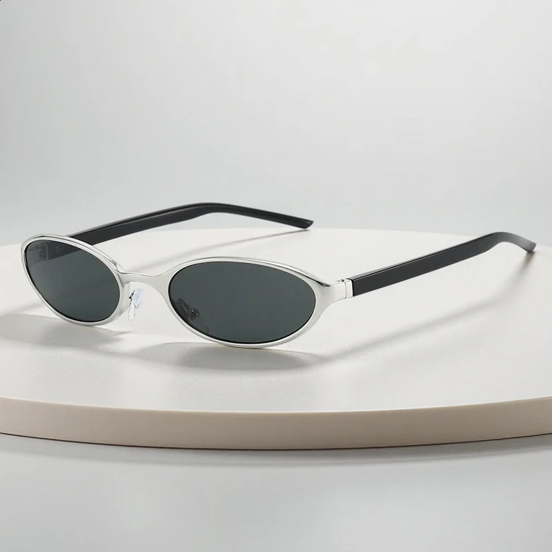 Vintage Oval Sunglasses for Women Men Retro 90s Y2K Small Metal Frame Sun Glasses Trendy Narrow Slim UV400 Protection Shades 260626