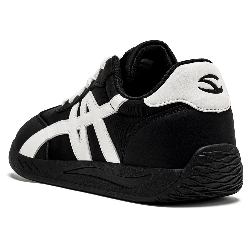 HOBIBEAR Barefoot Shoes Unisex Wide Width Artificial Leather Sneakers Classic Retro Minimalist Walking Shoes 260626 - view 7