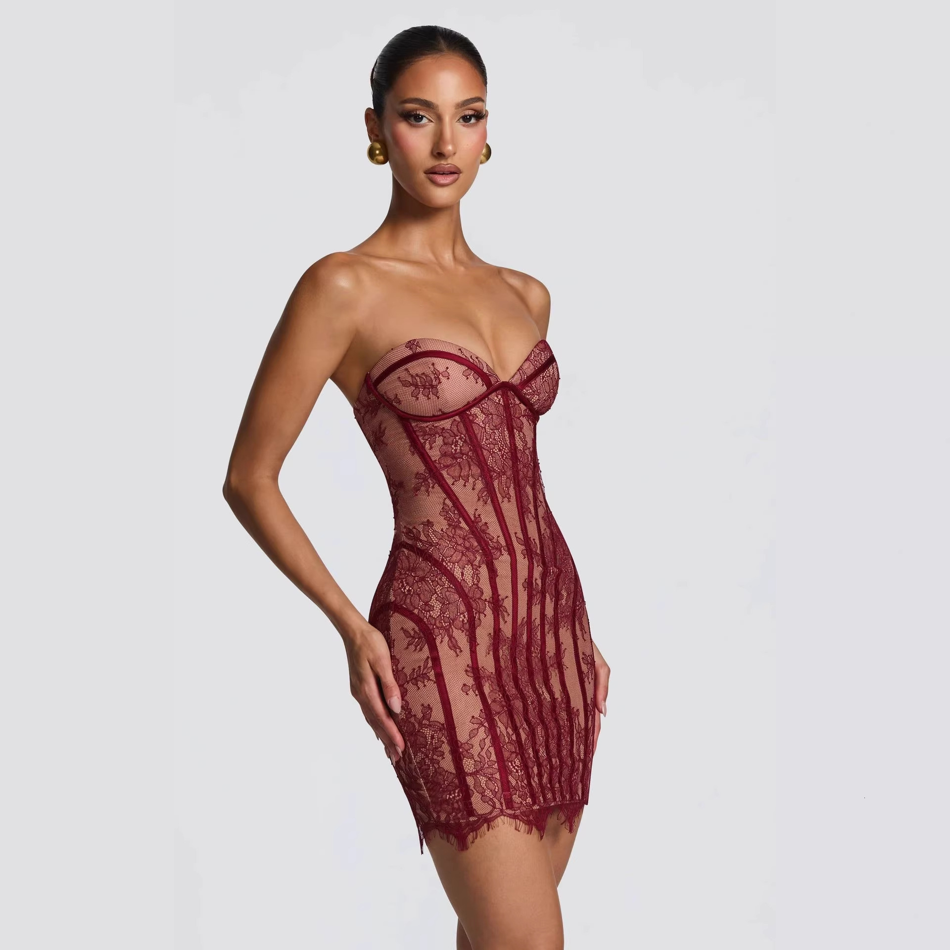 2026 New Lace Tight Tube Top Dress Exquisite Crochet Slim Short Skirt High Waist Slimming A-line Skirt - view 3