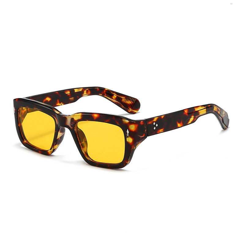 European And American Retro Studded Square Frame Hip-Hop Punk Versatile Sunglasses, Fashionable Outdoor Sun Protection Driving Sunglasses - view 3