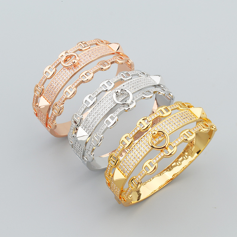Bracelet Fashion Light Luxury Pig Nose Hollow Bracelet Ring Set Copper Gold Plated Inlaid Zircon Elegant Women Fresh Accessories - view 5