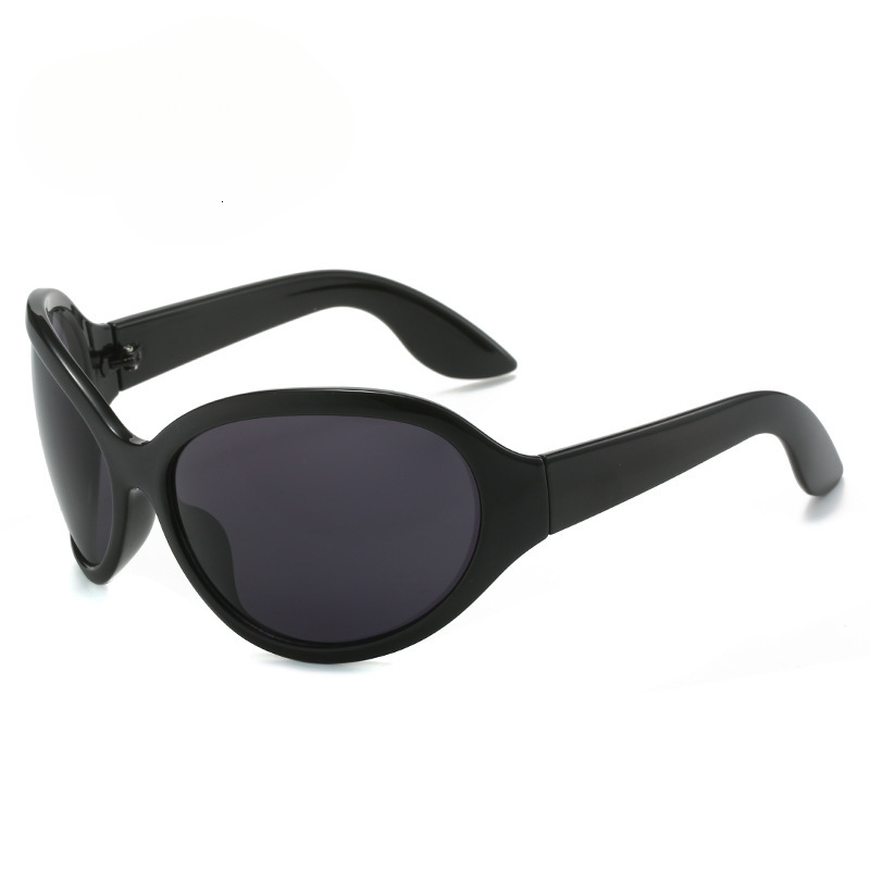 Oversized futuristic curved trendy new sunglasses for women with a high end feel UV protection and sun protection