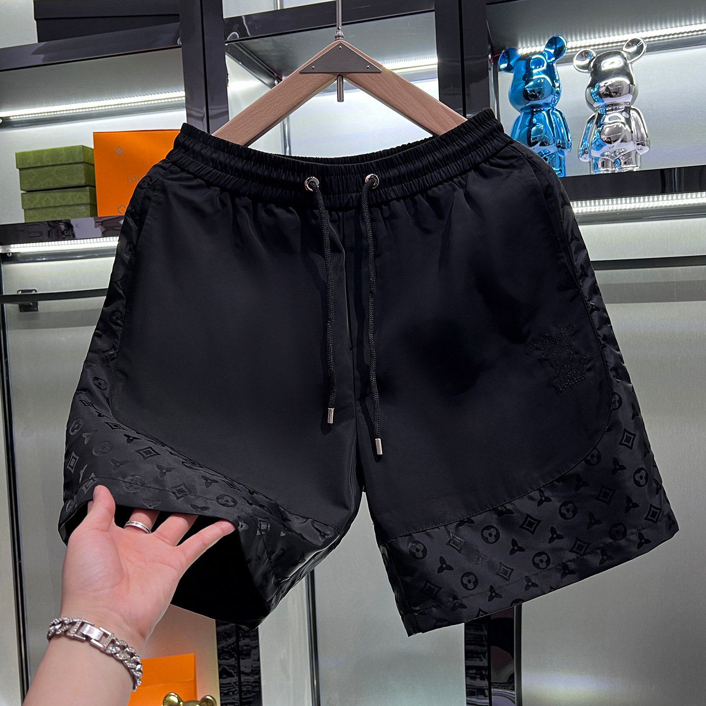 European Men's High-End Jacquard Ice Silk Casual New Summer Trendy Brand Beach Shorts