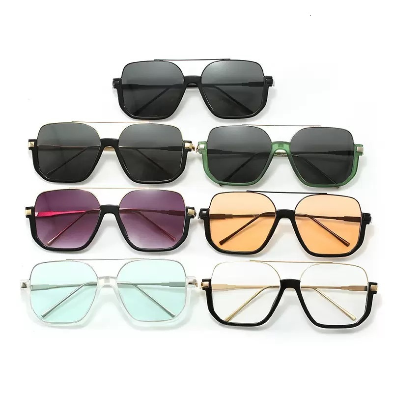 2026 Designer European And American Luxury Large Frame Sunglasses New Fashionable Large Frame Sunglasses Premium Double Beam Anti UV Retro Plain Glass - view 5