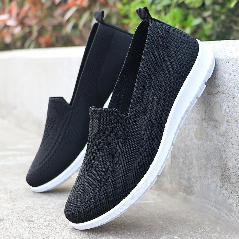 Old Beijing Cloth Shoes Womens SpringSummer Casual Single Soft Sole Mid to Age Mom Flat 260626 - view 5