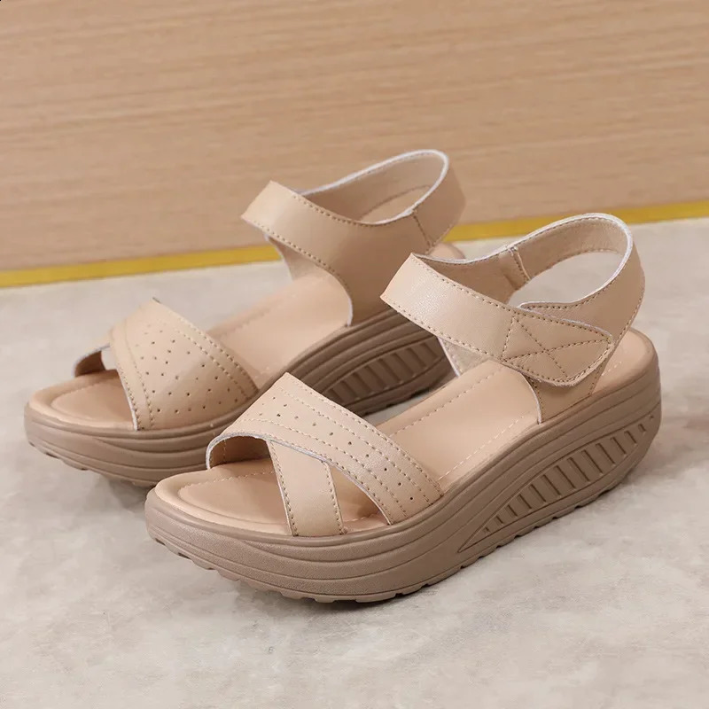EOFK Women Comfortable Sandals Wedges Platform Ankle Strap Casual Ortic Walking Orthopedic Arch Support 5cm heel 260626 - view 5