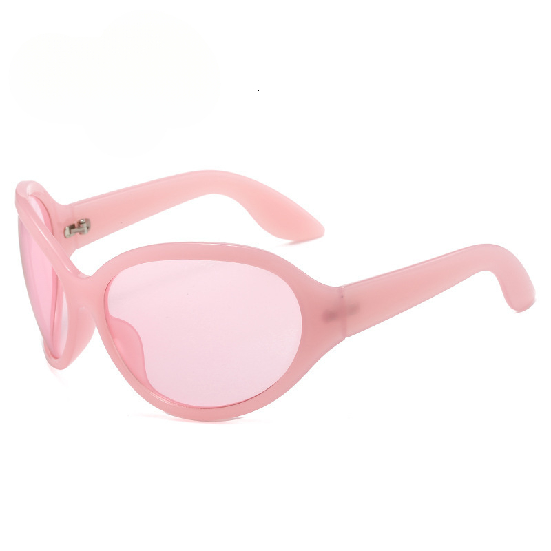 Oversized futuristic curved trendy new sunglasses for women with a high end feel UV protection and sun protection - view 5