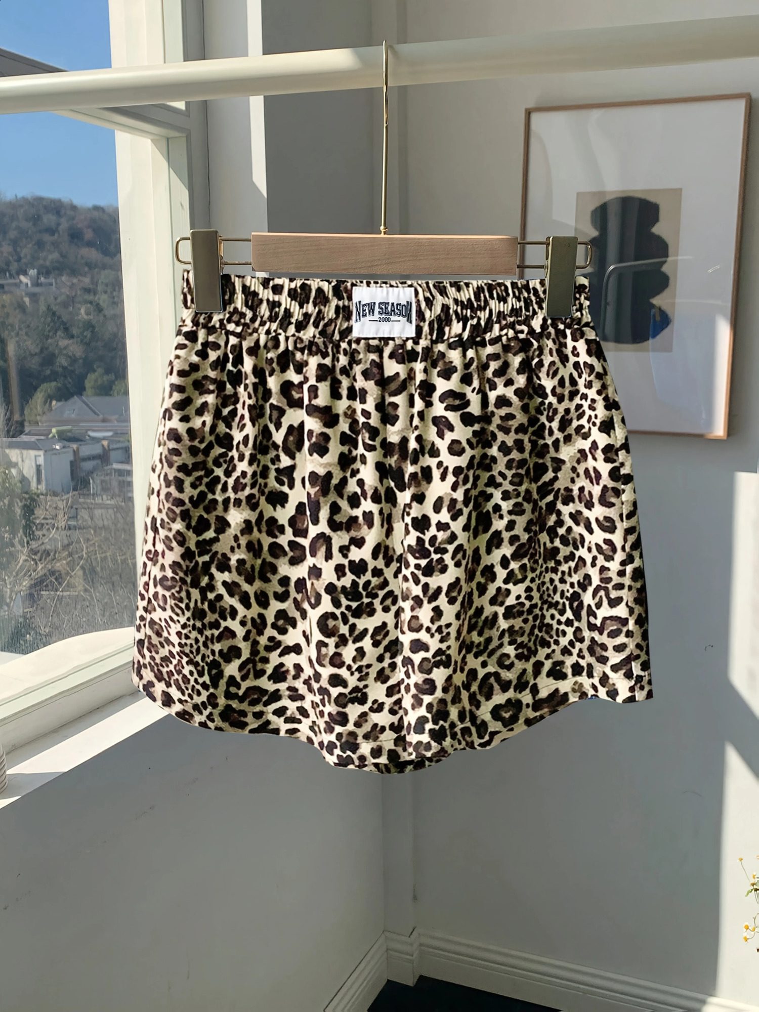 Leopard elastic waist shorts Womens loose summer sportswear 260626