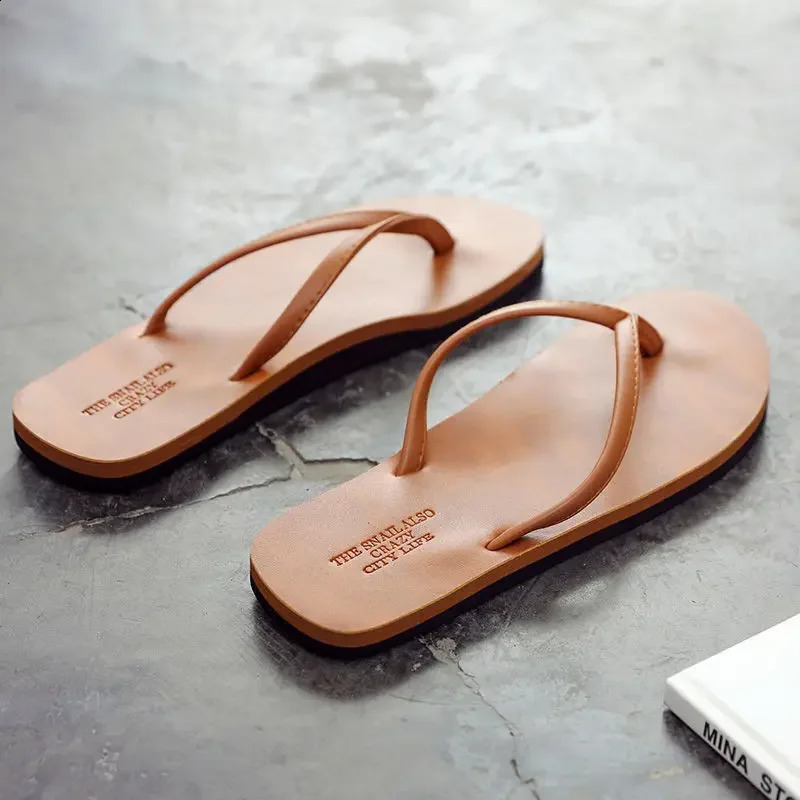 2026 Mens Anti Slip Flip Flops Couples Slippers For Summer Wear Durable Leather Simple And Fashionable Beach Shoes 260626 - view 6
