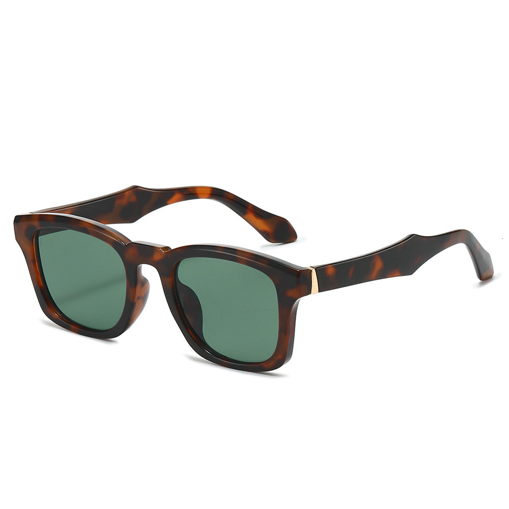 2026 New Square Frame Fashion Sunglasses, European And American Style, Popular On Instagram, With Devil-Shaped Temples, Export Sunglasses