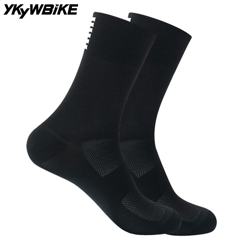 YKYWBIKE Sports Racing Cycling Socks Professional Sport Breathable Road Bicycle Men and Women Outdoor 9 color 260622