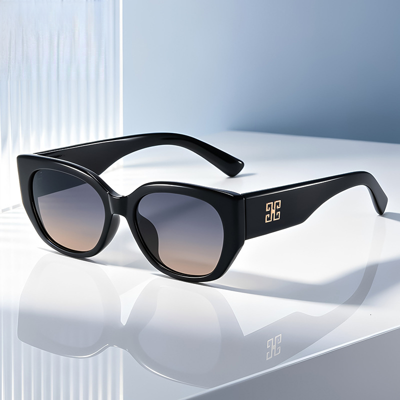 Women's Designer's New Internet Famous Luxury And High-end Sunglasses Women's Large Frame Retro Cat Eyes Women's Cat Eyes Fashiona