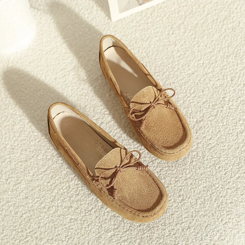 2026 womens flat shoes soft soled ventilate casual comfortable driving women spring summer loafers Moccasins 260626 - view 1