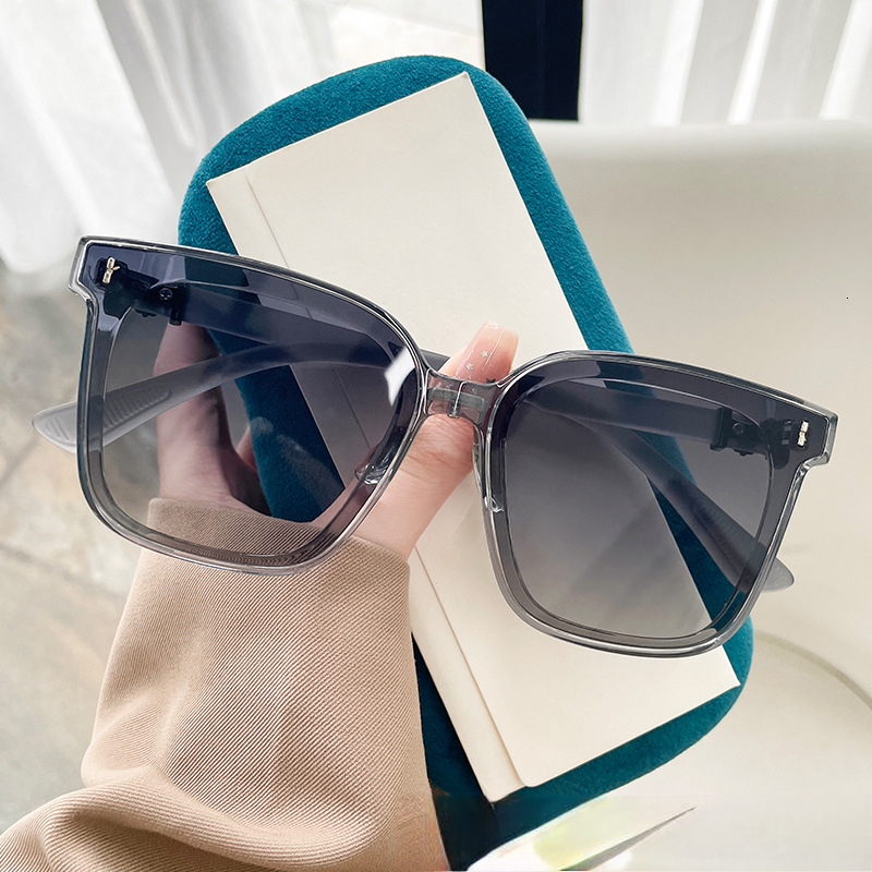 Ladies' Designer Boxy Black Sunglasses Niche Luxury Women's Style Suitable For Square And Round Faces High-end Feeling, 2026 UV Resistant Su - view 4