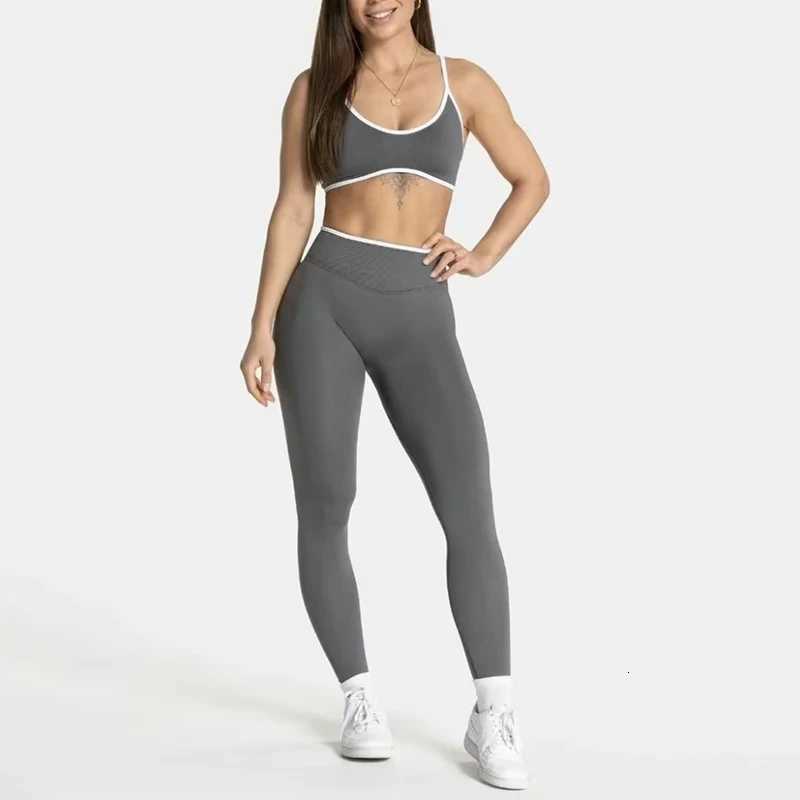 High Waisted Sports Bra 2PCS Set with Contrasting Small Suspender Tight Fitting Hip Lifting Training Bra And Pants M260626 - view 3