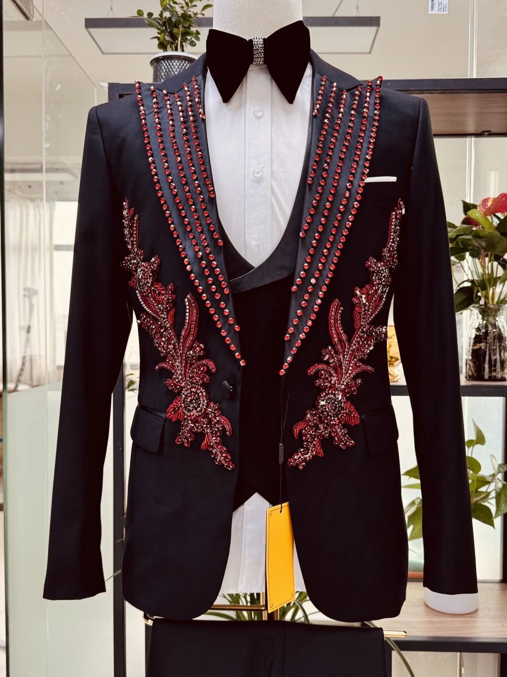 Luxury Men Suits Groom Peaked Lapel Applique Beading Crystal Blazer 2Pieces Tailor-Made One Button Jacket Customized Coat Pants Plus Size - view 7